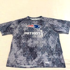 Reebok New England Patriots Camo Shirt